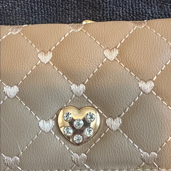 Wallet - Picture 2 of 8